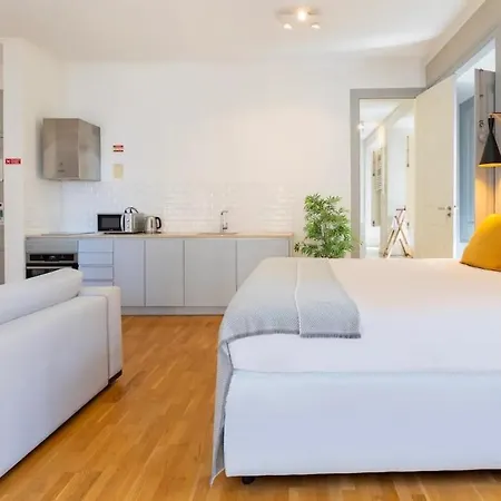 Colosseum Building - Betha * Lisbon