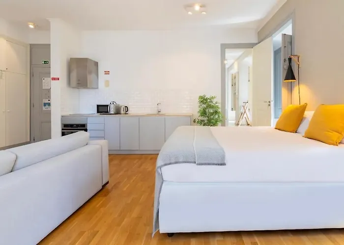 Colosseum Building - Betha * Lizbona