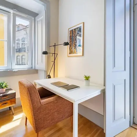 Colosseum Building - Betha * Lisboa